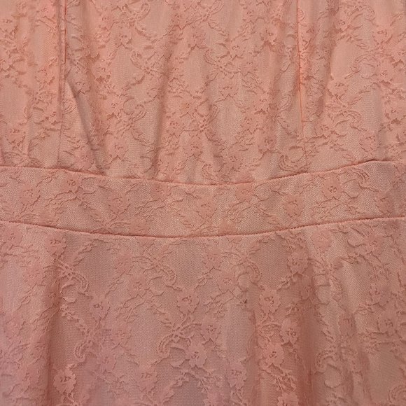 Peach Lace Dress - Picture 3 of 8
